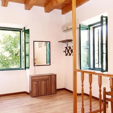 With Wifi Zrnovo, Korcula - 9214 Apartamento Zrnovo