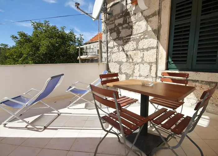 Apartamento With Wifi Zrnovo, Korcula - 9214 *